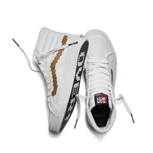 Vans x Nintendo Mario Bros collab Sk8-Hi size 6 Mens , 7.5 Women’s